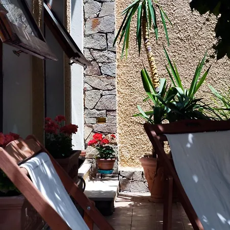 Sa Meri 'e Domu Casale Di Charme Pensión *
